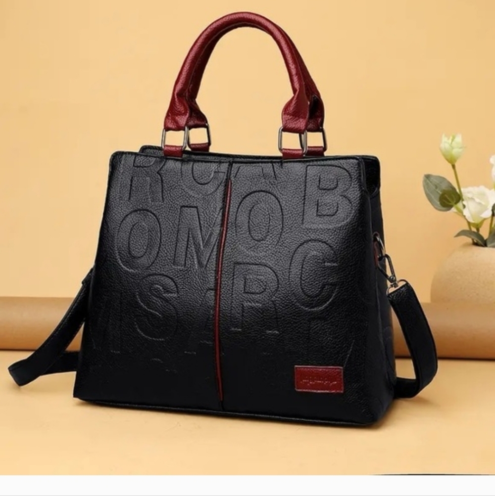 Chic Black and Red Shoulder Bag